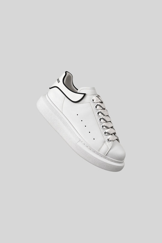 Tênis Oversized White Black Colorful - Alexander McQueen: foto 1 em fundo cinza-claro