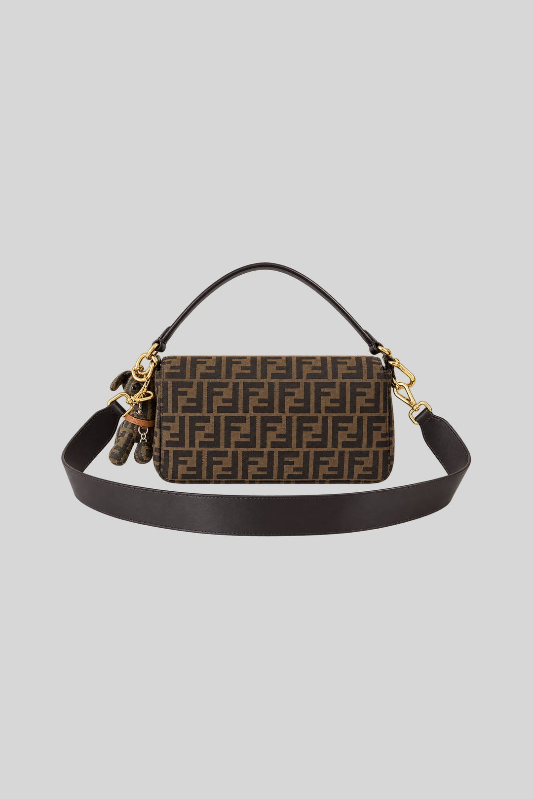 9615321923756 — detalhe real em fundo cinza-claro