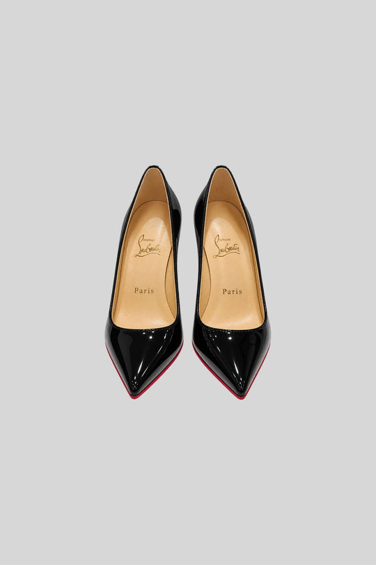 Scarpin Kate - Christian Louboutin: foto 2 em fundo cinza-claro