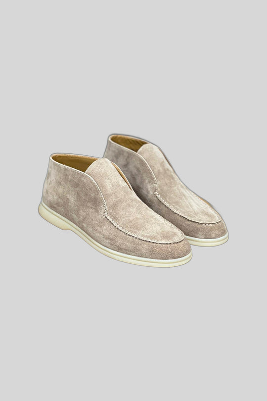 Bota Open Walk - Loro Piana — produto em fundo cinza-claro uniforme